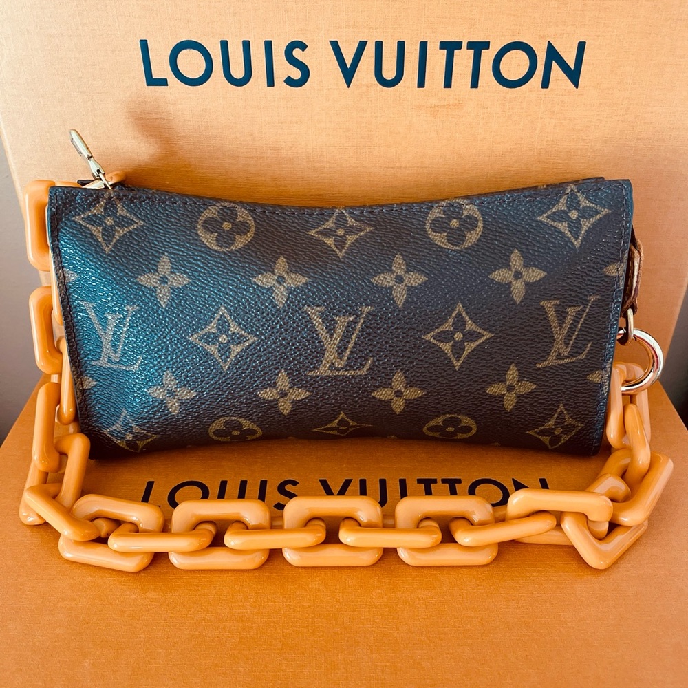 Louis Vuitton vintage monogram pochette with protective insert